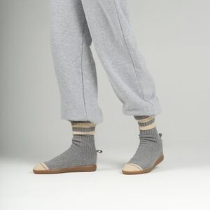 Brave Pudding Varsity Strolls Womens Sock Shoe Athleisure Knit Sneaker Size 8